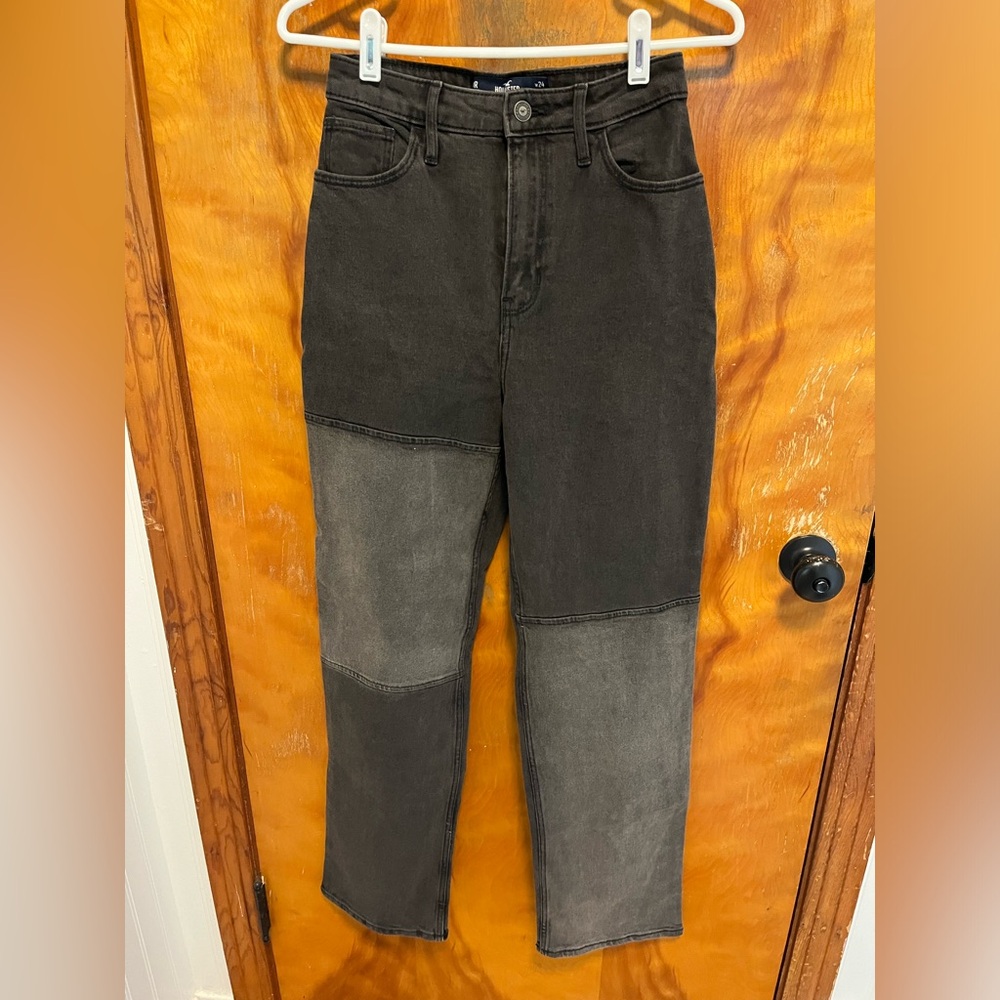 Hollister women’s Dad jeans color block Black and Gray Jeans NWOT